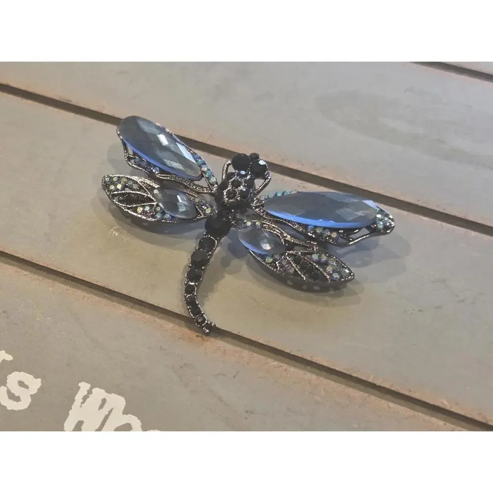 Gorgeous beaded dragonfly rhinestone brooch